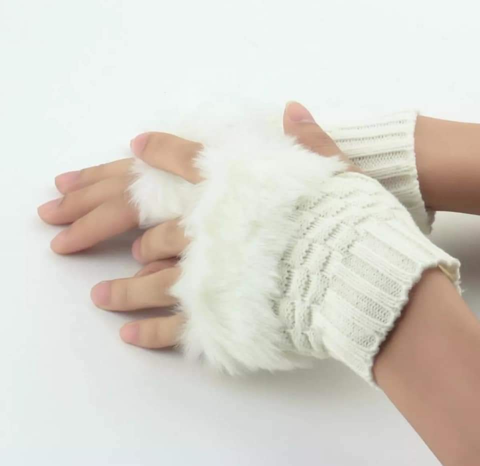 Fingerless Fur Mittens(gloves)