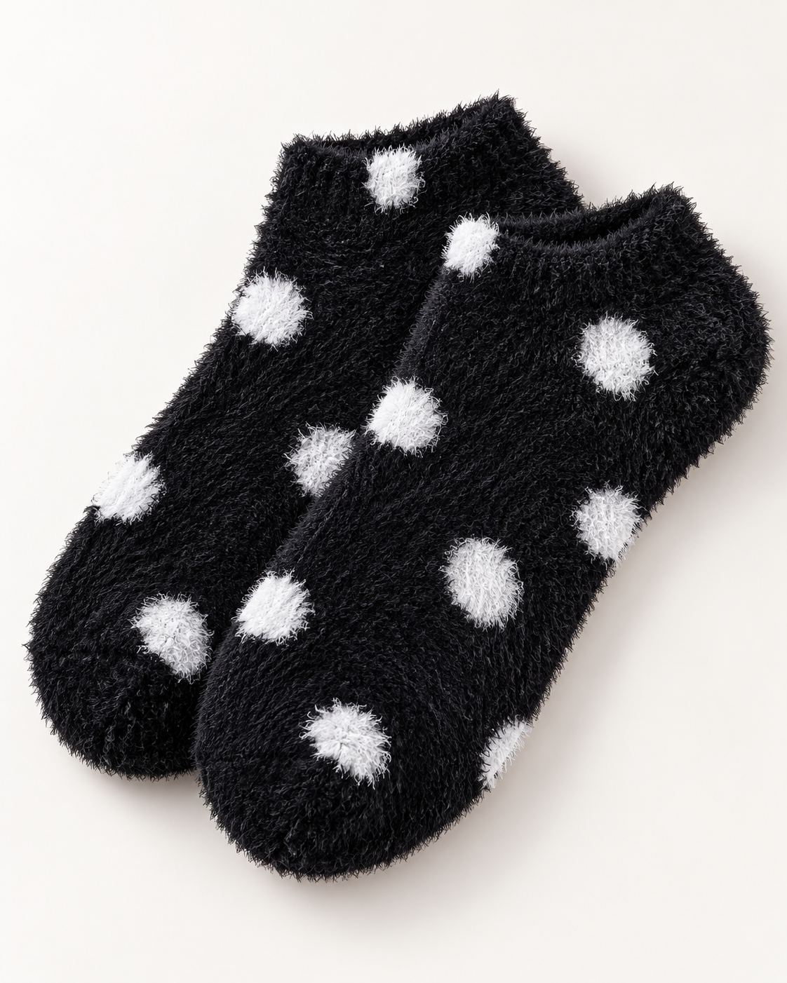 Ultra-Soft Fuzzy Polyamide Polka Ankle Socks - Cozy Winter Warmth -PFN05