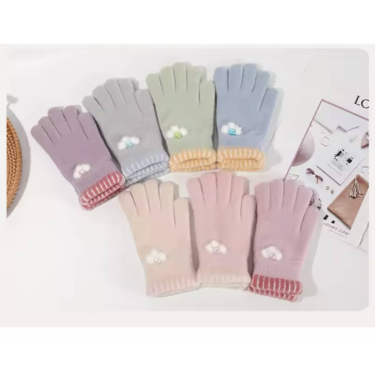 Ladies KeyCrown Full-Finger Mittens with beads (TouchScreen Gloves)