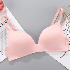 Soft and light padded bra
