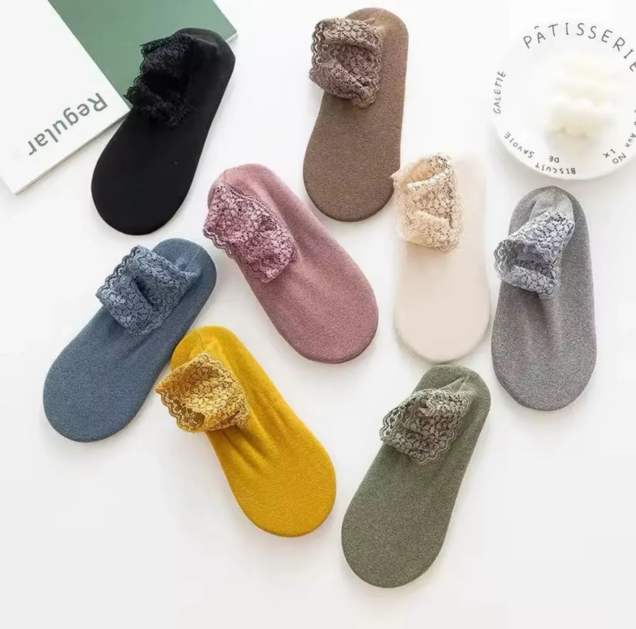 Short Tube Thermal Socks with Lace